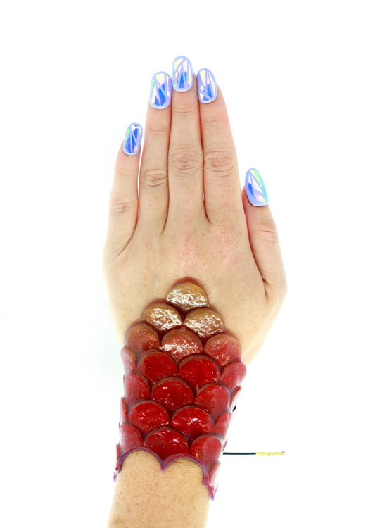 Red Sun: Mermaid bracer