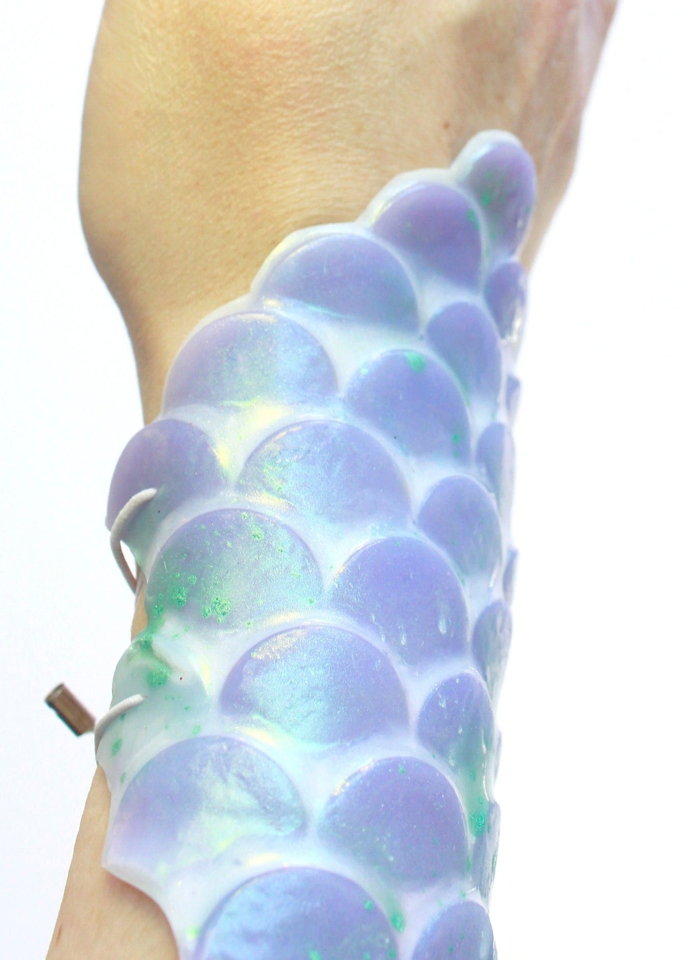 Mermaid scale bracelet, fish scales, silicone, galactic color, jewelry, accessory, waterproof, adaptable, resistant, Christmas gift