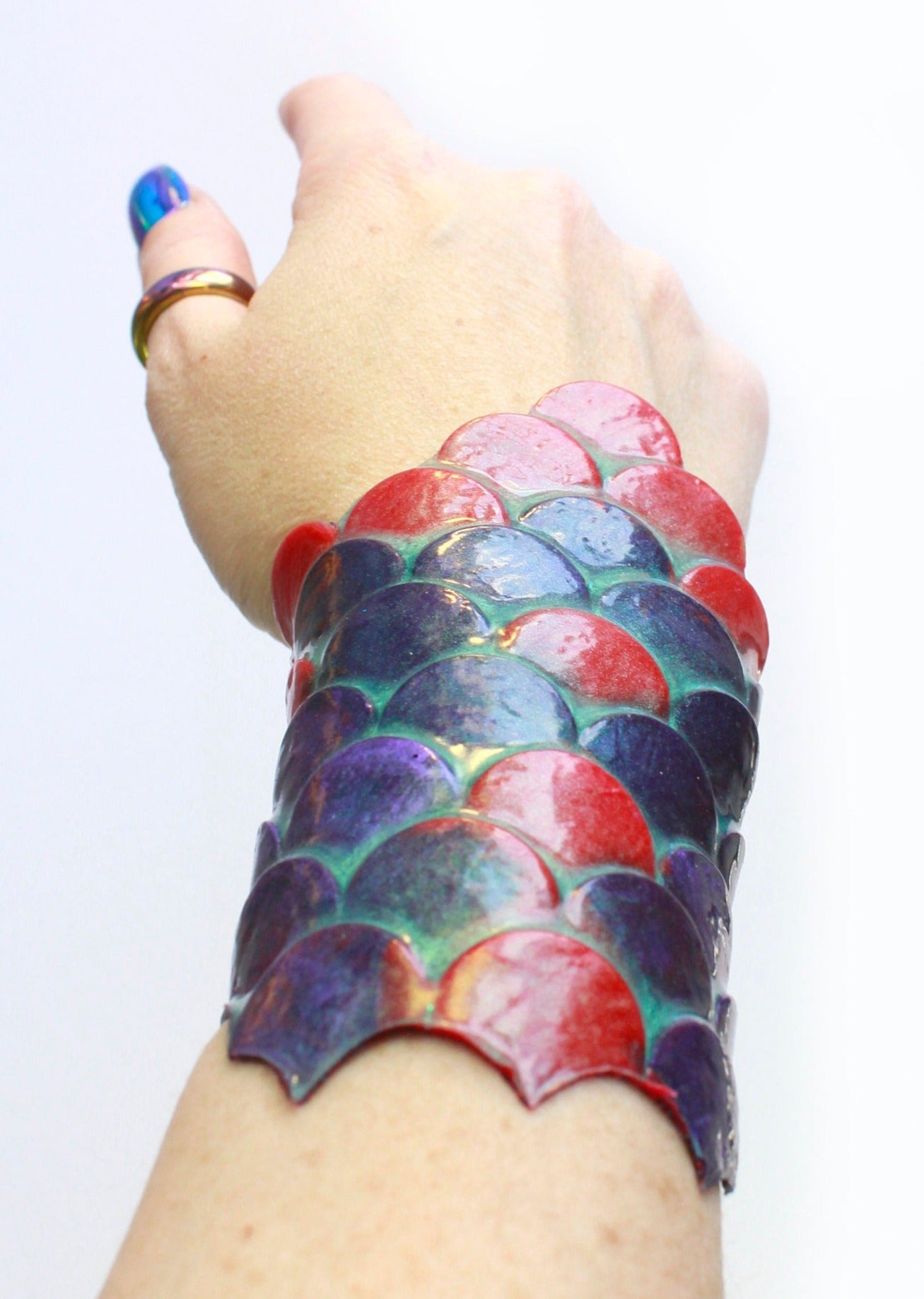 Mermaid scale bracelet, fish scales, silicone, Night of Christmas, jewelry, accessory, waterproof, adaptable, resistant, Christmas gift