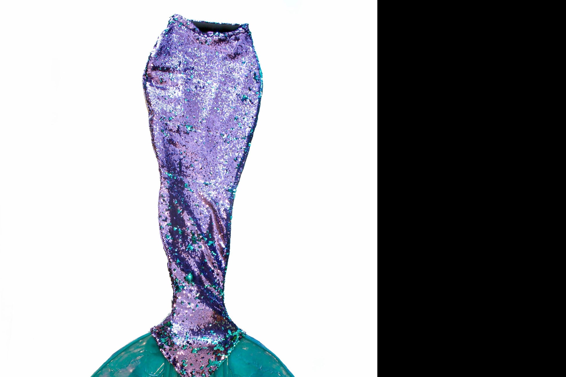 What it takes to be a mermaid: Strong lungs, a $3,000 silicone tail and  sequins
